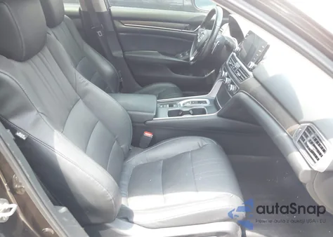 2018 Honda Accord Hybrid Ex-L z USA, uszkodzony, nr VIN 1HGCV3F59JA004662